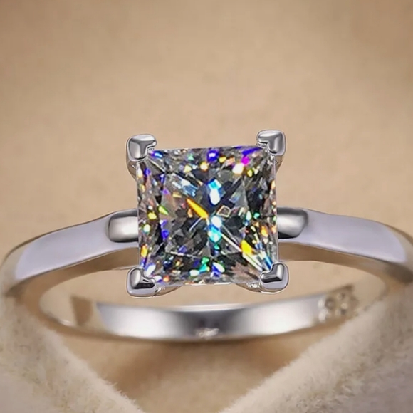 Proposal promise wedding Prong diamond Ring - Picture 3 of 5